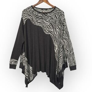 NIC+ZOE Zebra Print Asymmetrical Hem Long Sleeve Knit Sweater Top Women M